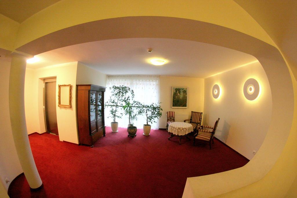 Hotel I Restauracja Zloty Las Złoty Las Exterior foto